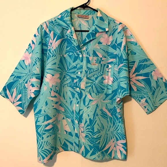 Cabrais Tops - 🔥SALE🔥Cabrais Vintage Womens Tropical Print Shirt